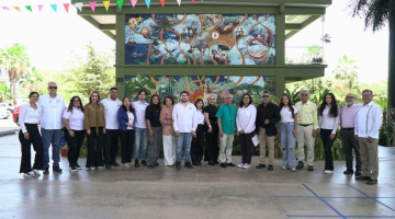 ESTUDIANTES DEL PROGRAMA DELFÍN 